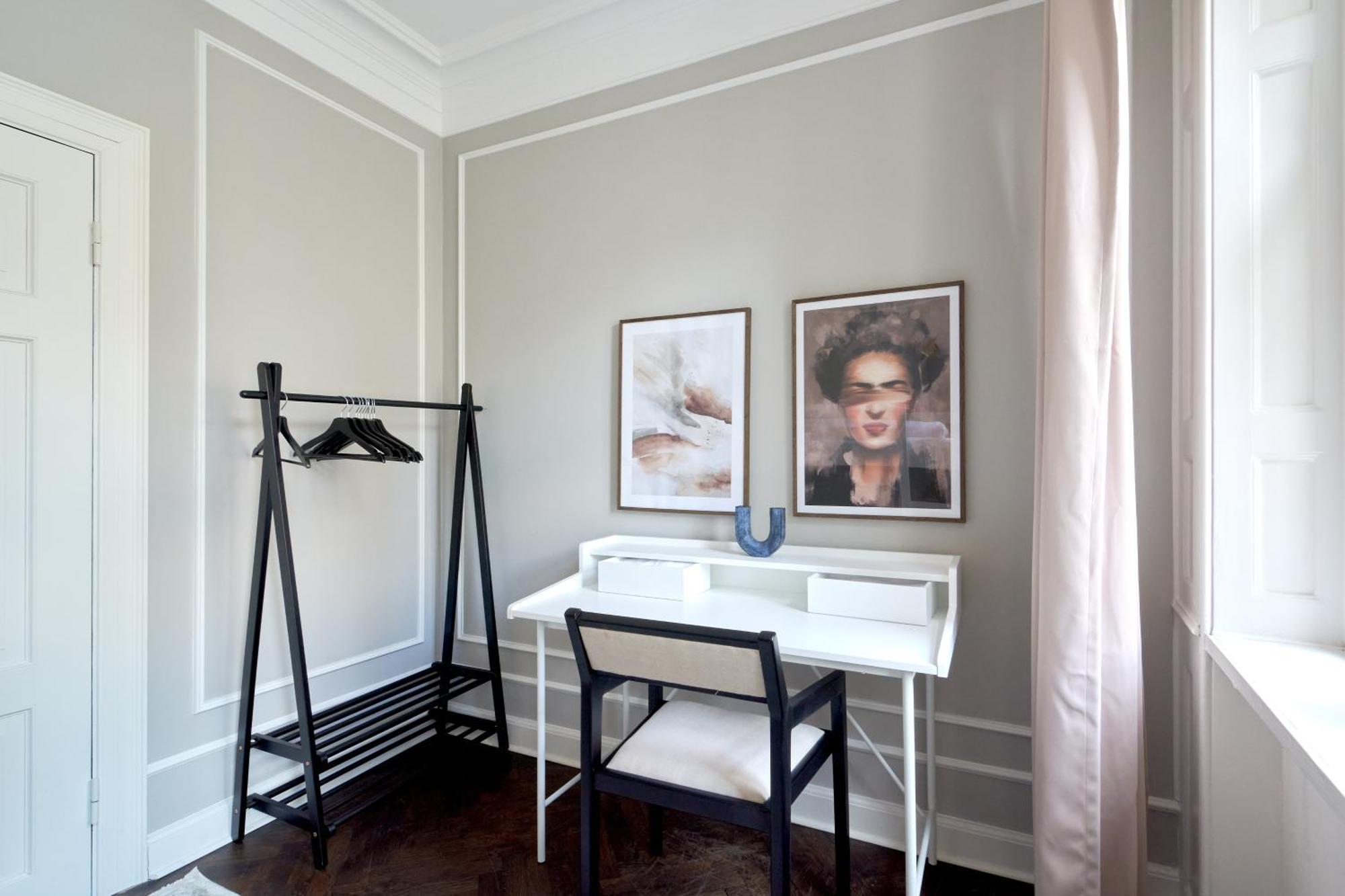 Large 4 Bedroom With Balcony & Bathtub In Cph City København Eksteriør billede